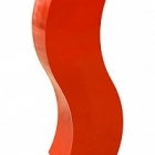 Кашпо Livingreen curvy s1 polished flame red, красного цвета Длина — 35 см