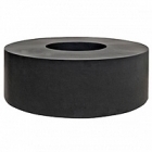 Кашпо Pottery Pots Fiberstone jumbo с лавкойing fender black, чёрного цвета  Диаметр — 140 см